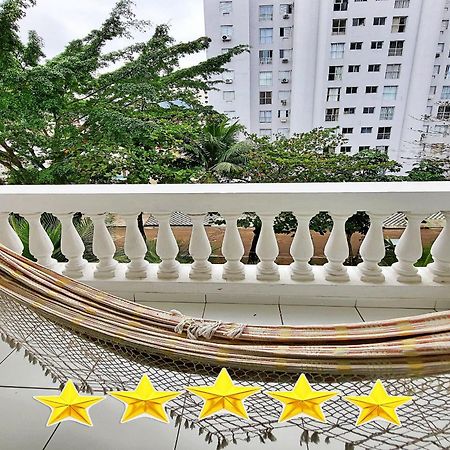 Ap 02 Dorms - Enseada - Com Sacada, Ar-Cond, Wi-Fi, 01 Vaga, Lado Praia Гуаружа Экстерьер фото