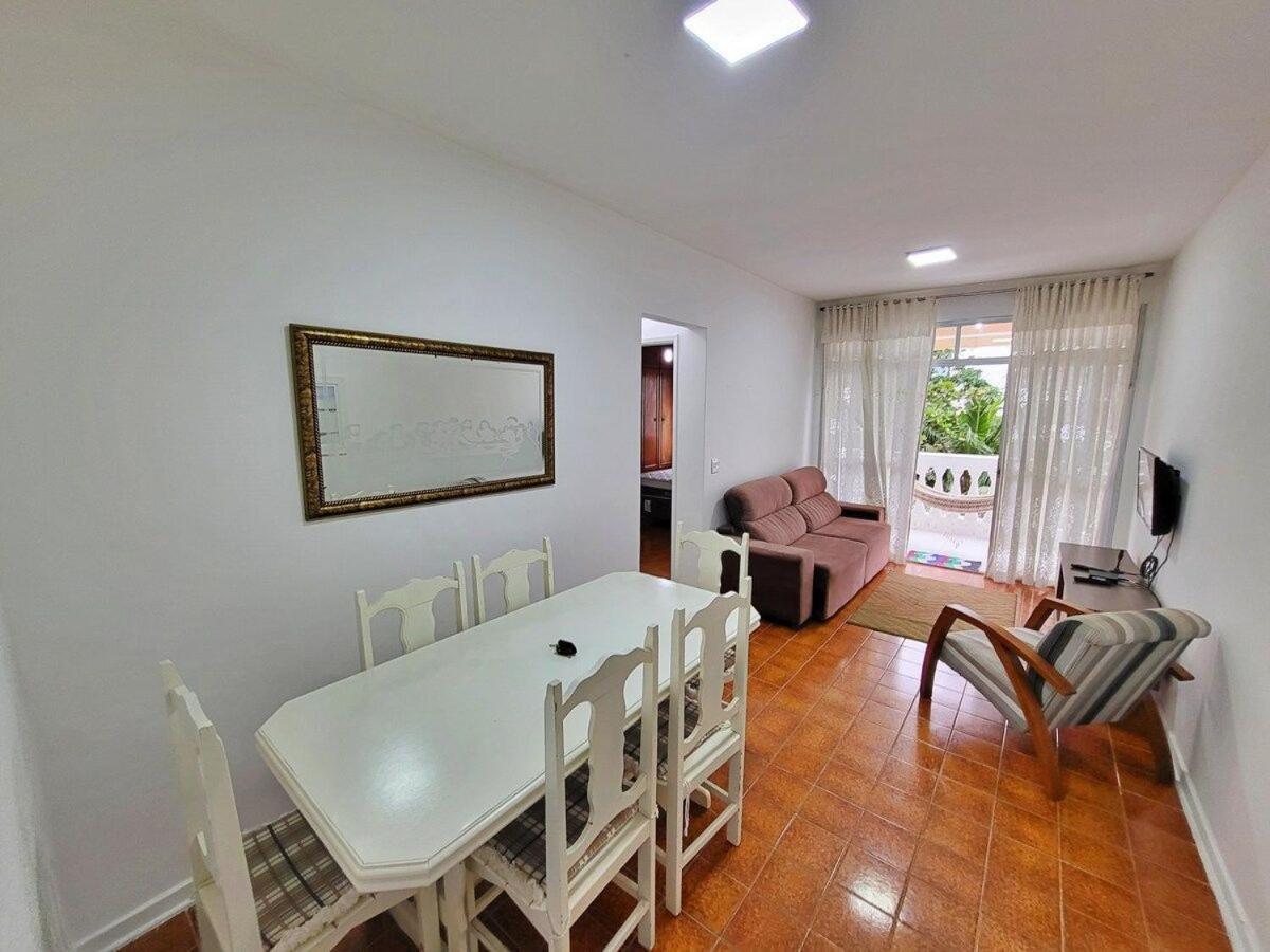 Ap 02 Dorms - Enseada - Com Sacada, Ar-Cond, Wi-Fi, 01 Vaga, Lado Praia Гуаружа Экстерьер фото